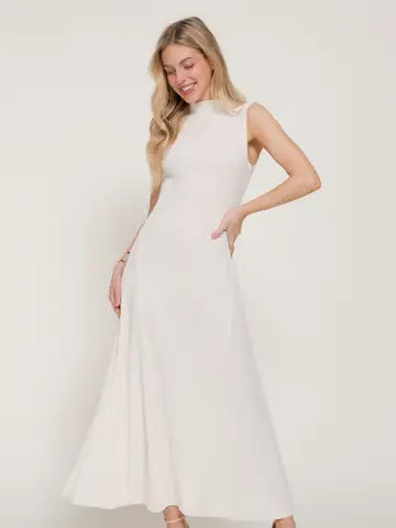 Sleeveless High Neck Crinkle Knit Fully Long Dress