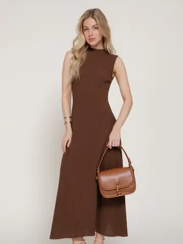 Sleeveless High Neck Crinkle Knit Fully Long Dress
